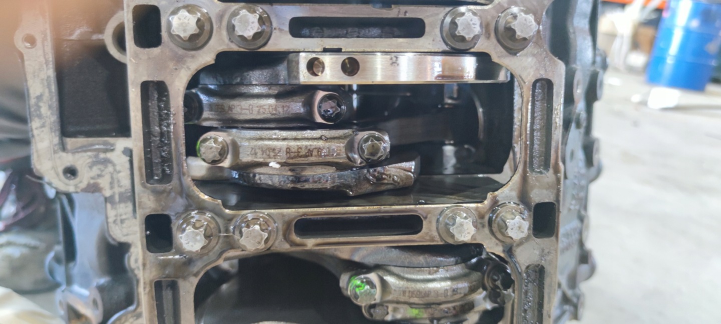 engine BLOK complete AUDI A6 C6 3.0 TDI CDY