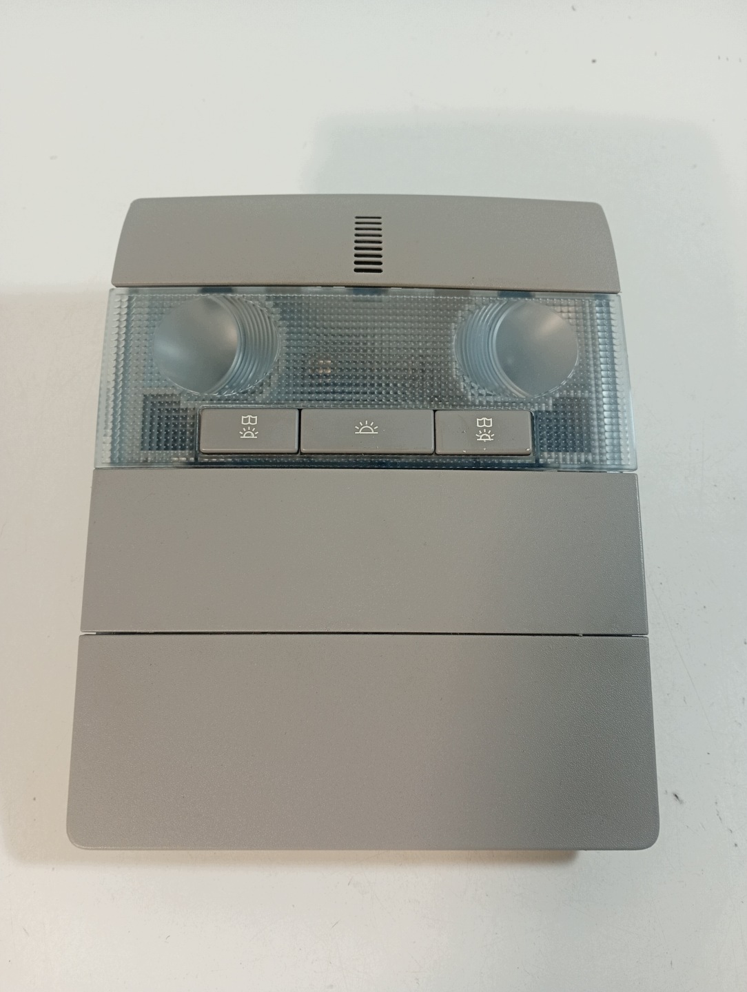 éclairage cabine feu interne Opel Corsa D 06-14 OE 13170644