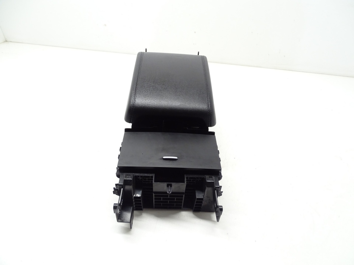 JAGUAR F-TYPE X152 armrest passenger compartment PANEL central GX53-045J40