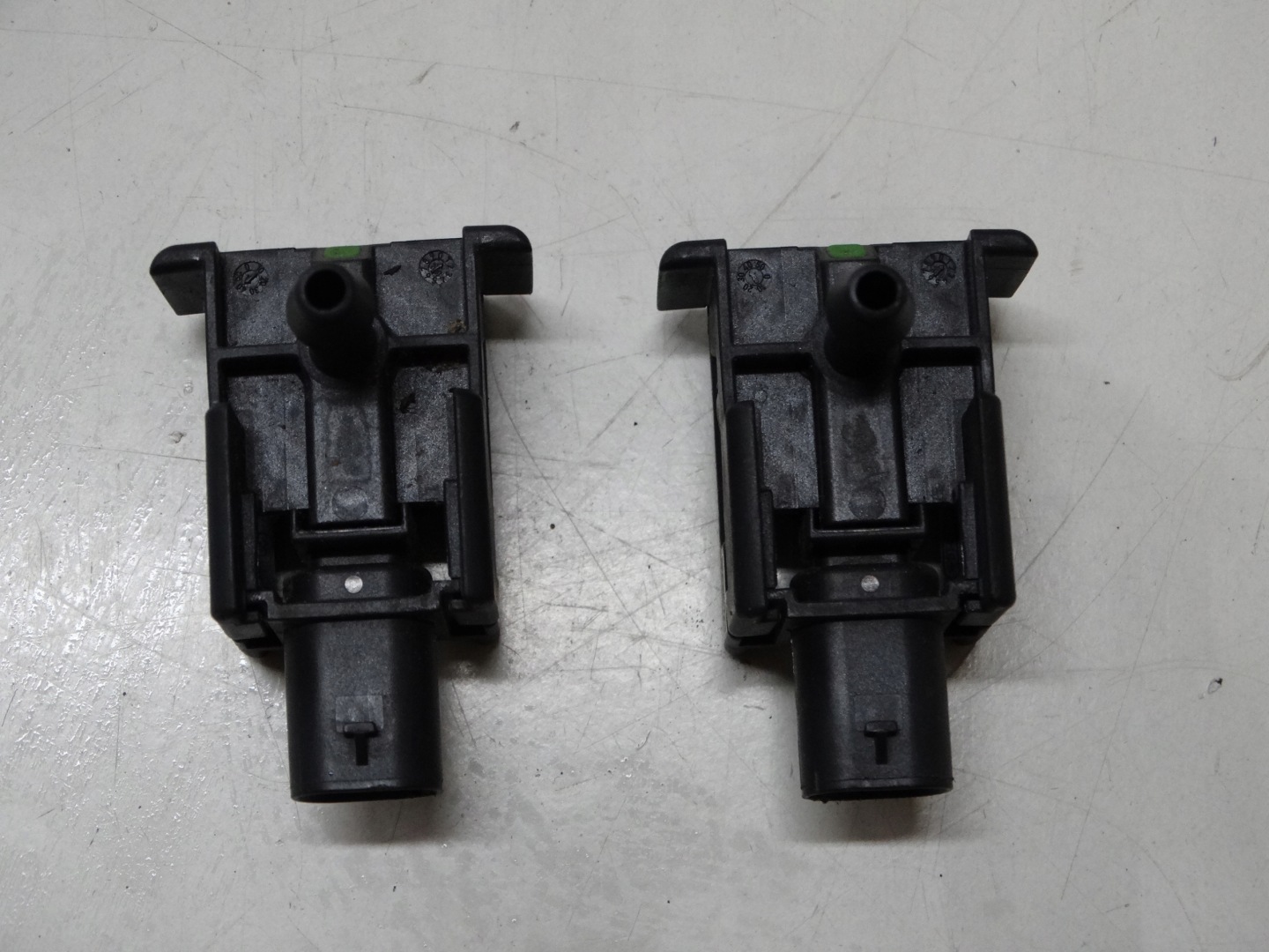 Sensor OCHRONY PIESZYCH MERCEDES CLA W118