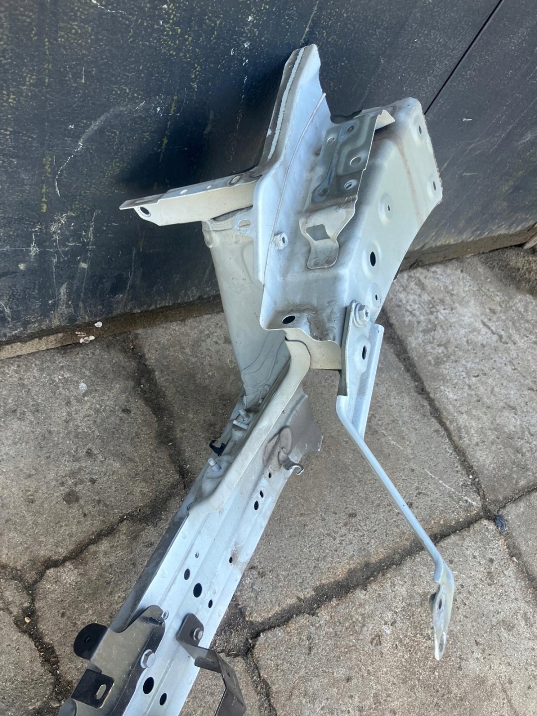 quarter quarter left front NISSAN MICRA K14