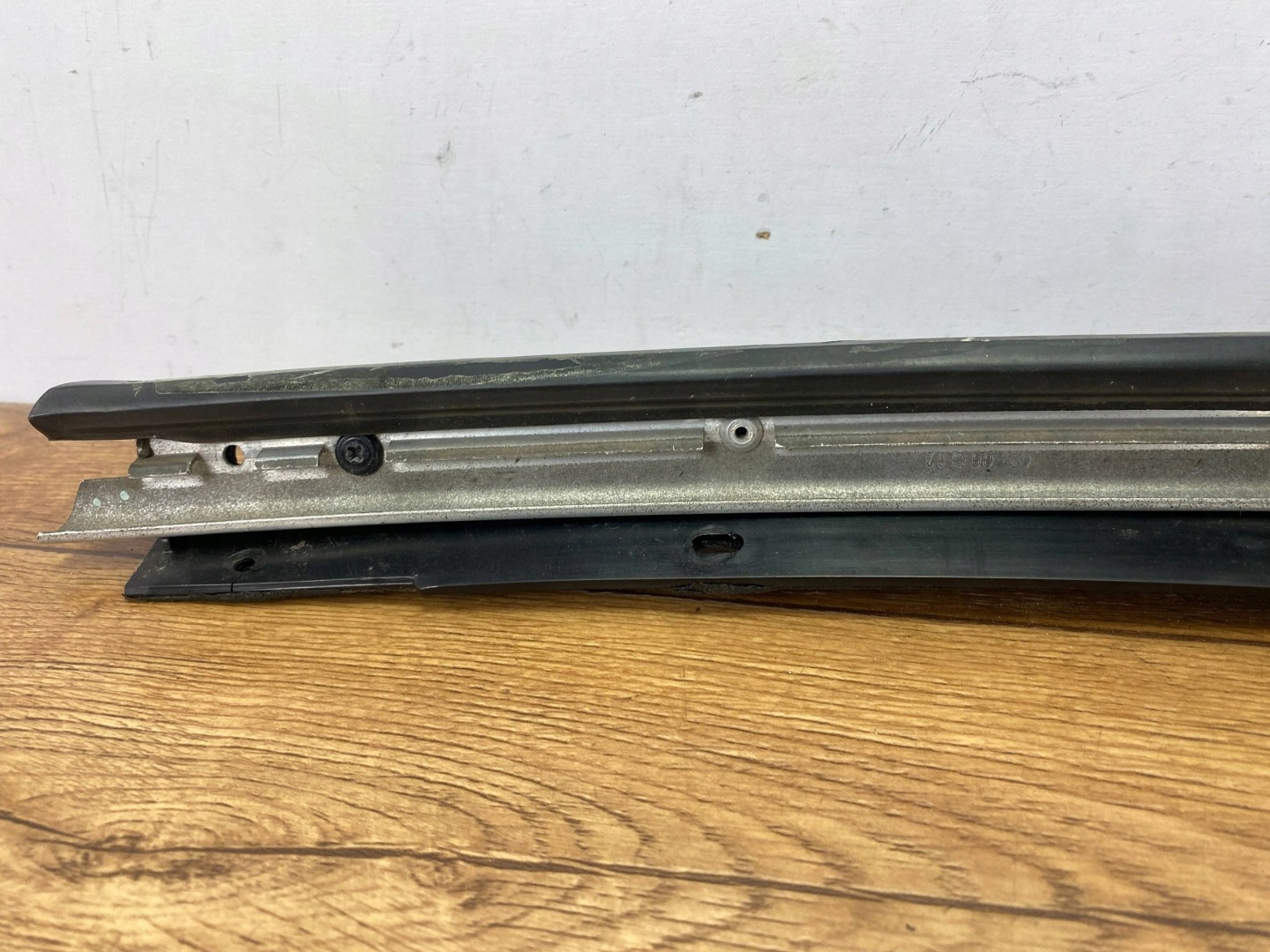 moulding door gasket right Chevrolet Corvette C6 2005+