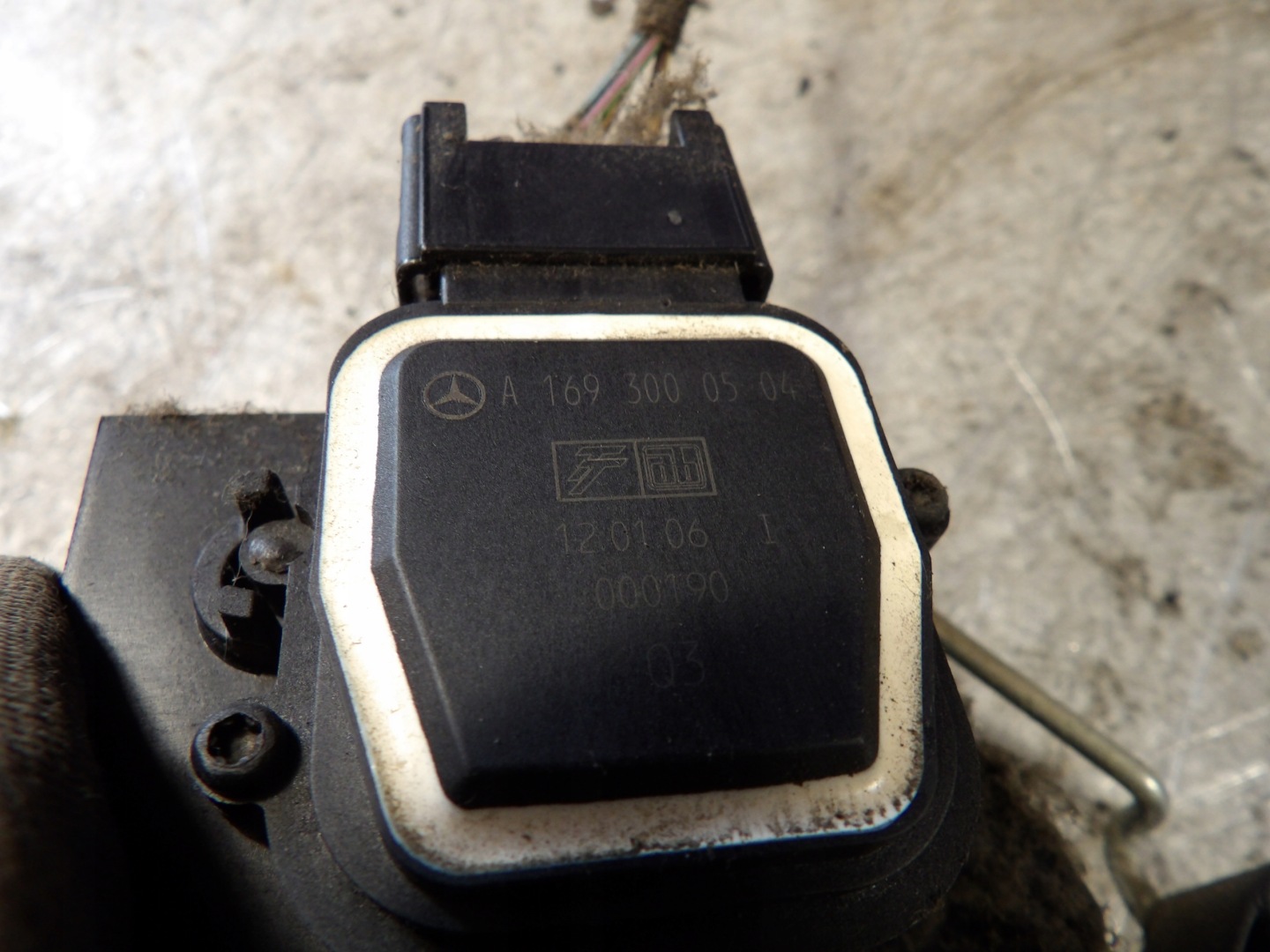 Mercedes W245 accelerator pedal 1693000504