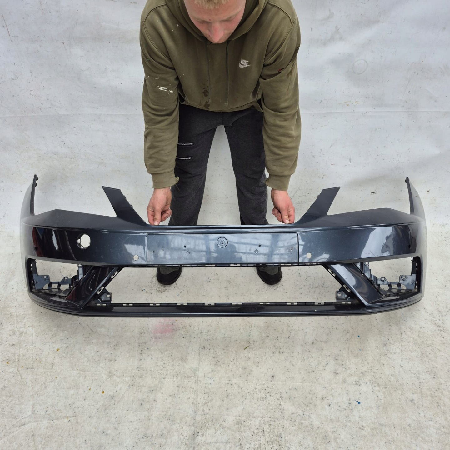SEAT LEON III LIFT 16- bumper front front PDC