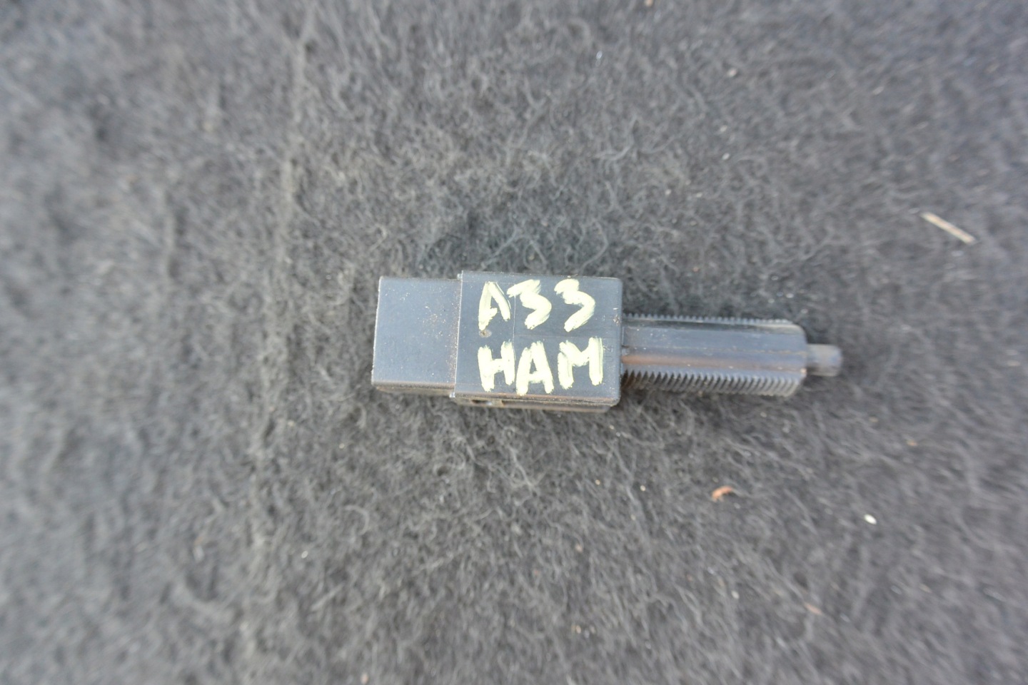 SENSOR BREMSE ORIGINAL NISSAN MAXIMA QX A33
