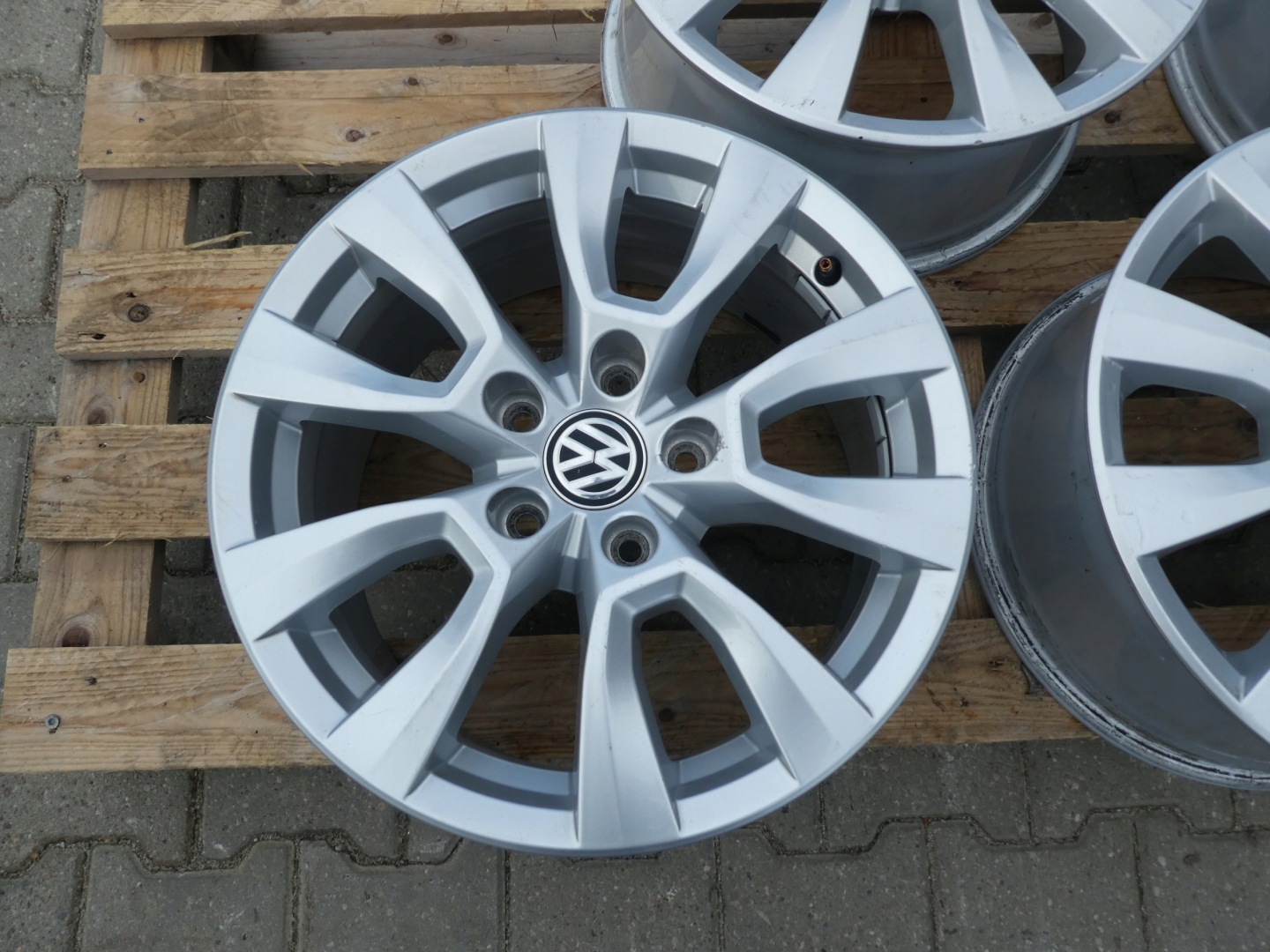 4X discs disc VW AMAROK 2H6601025A