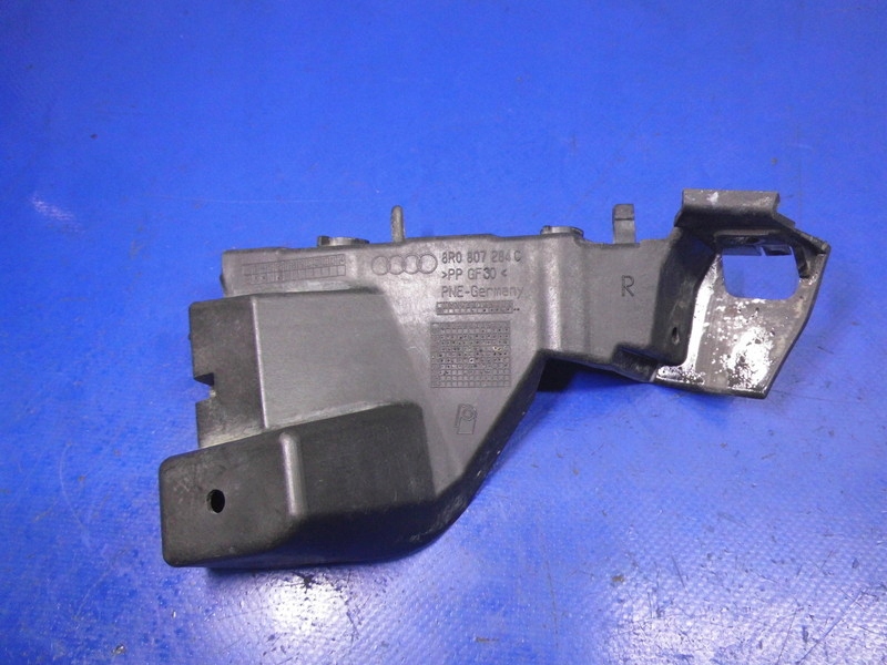 bumper bracket right front 8R0807284C AUDI Q5 8R 08-16R