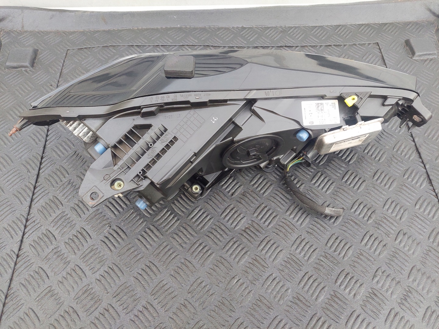 light front front left right XENON LED 11PIN JAGUAR XE X760