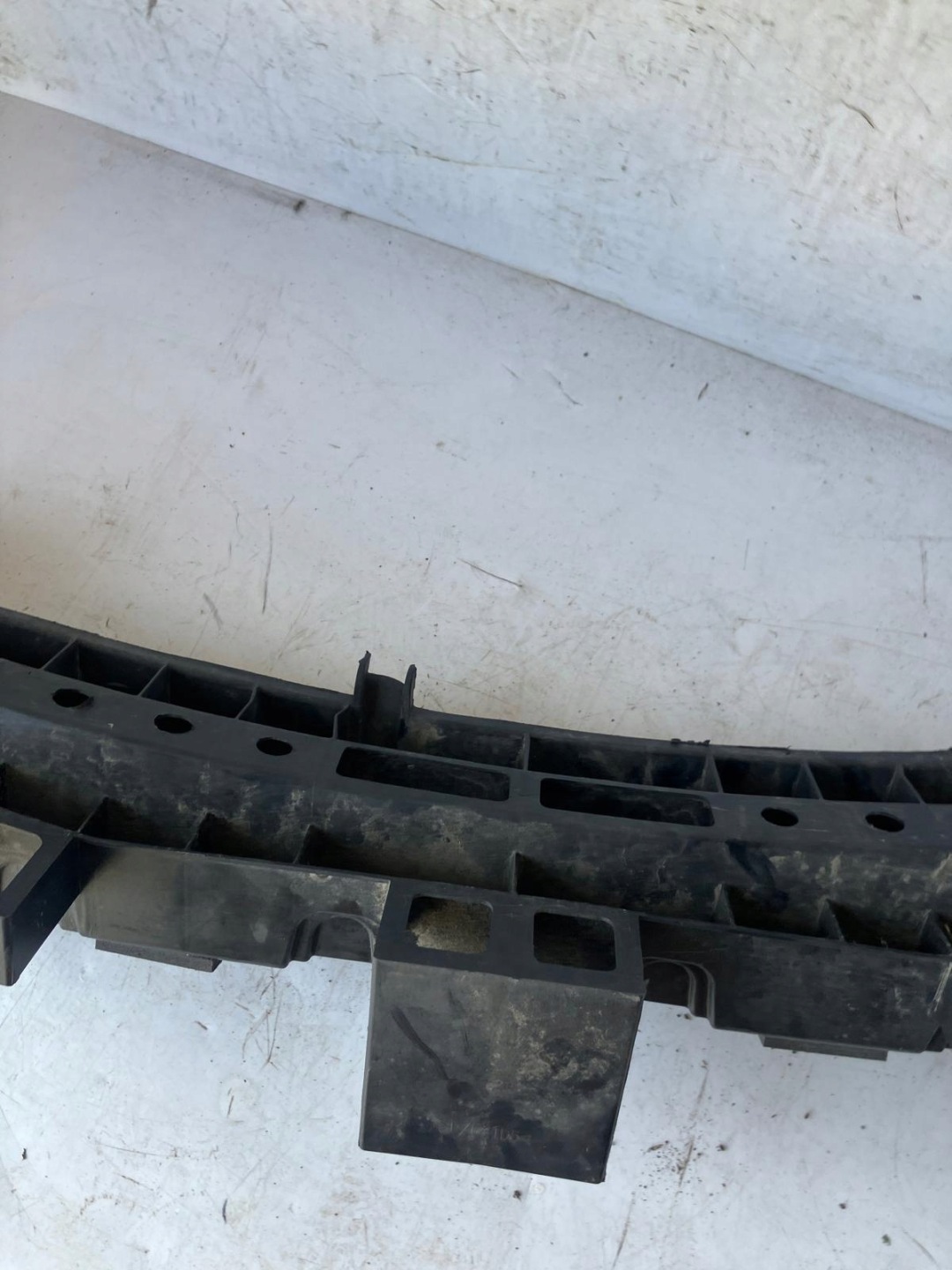 ABSORBER bumper support rear part CLIO IV HB 850908121R