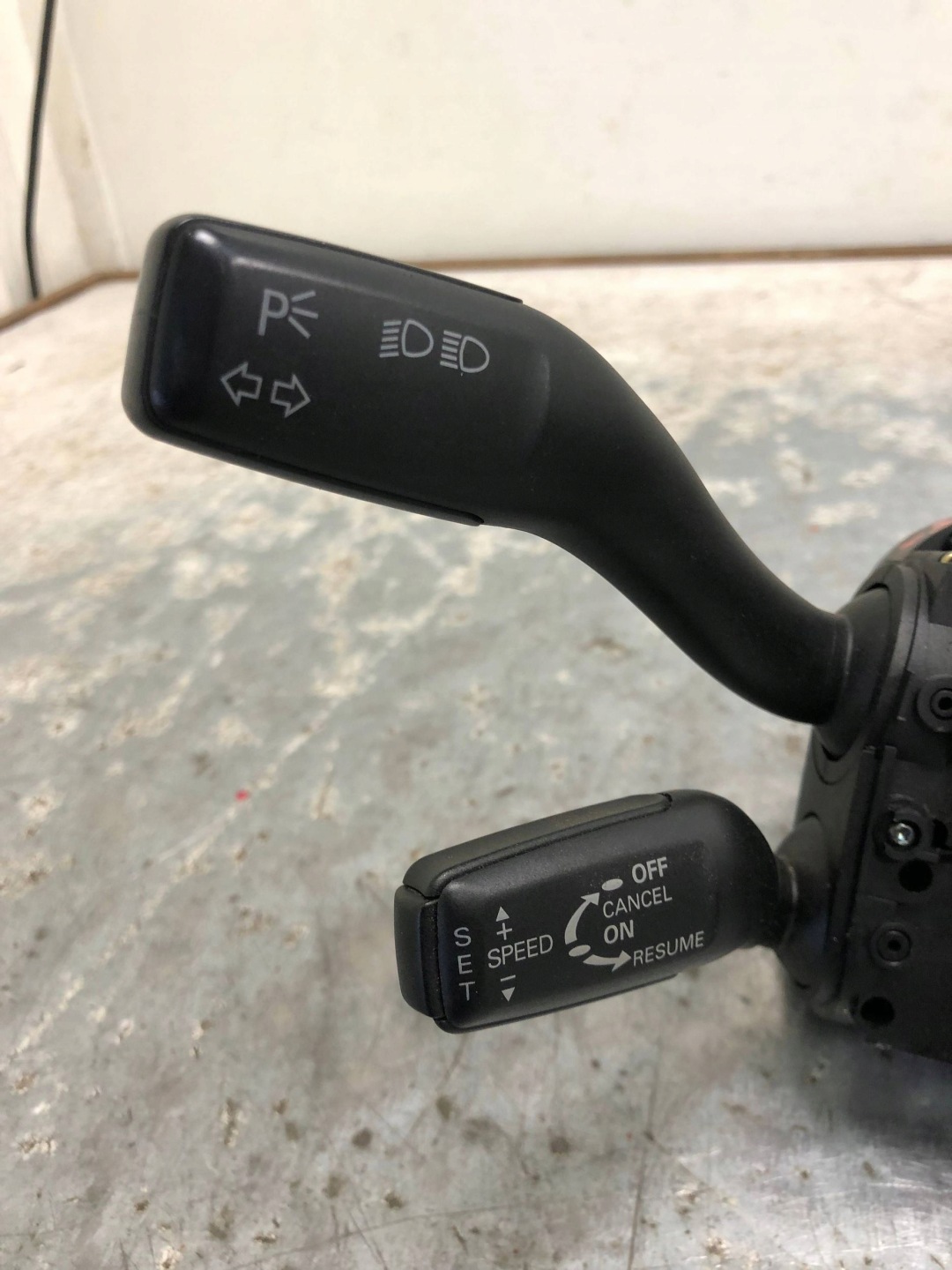páčky pod volant a ovládání AUDI A8 D3 4E0910549A 4E0907129L