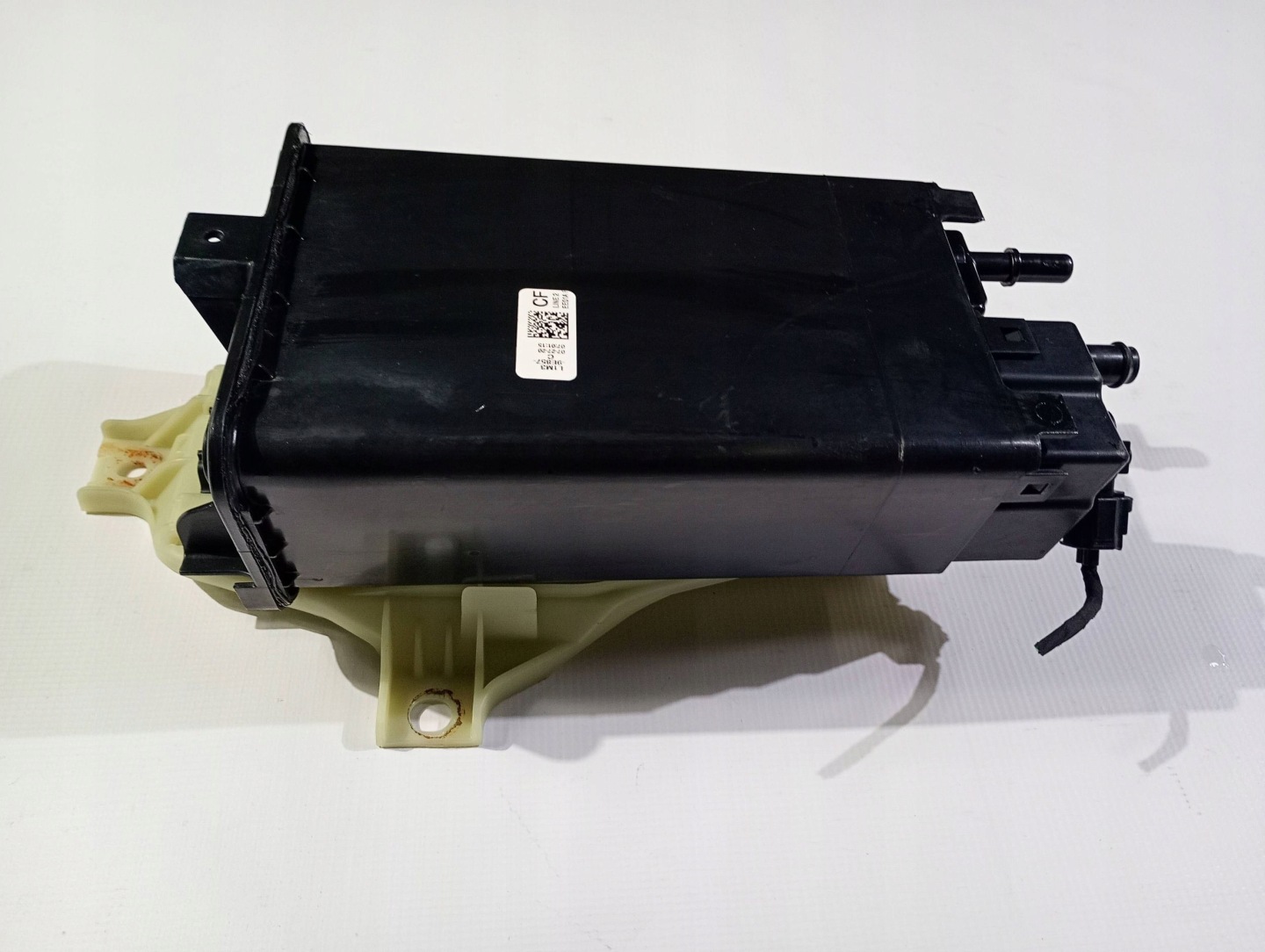 karbonski filter oparow goriva Ford Explorer VI 3.0 ST 2020