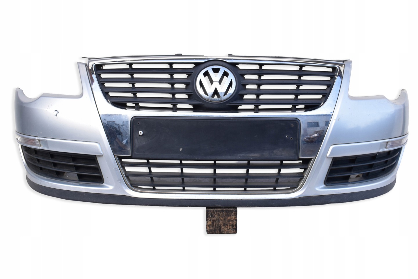 Paraurti Anteriore VOLKSWAGEN PASSAT B6 2005-2010
