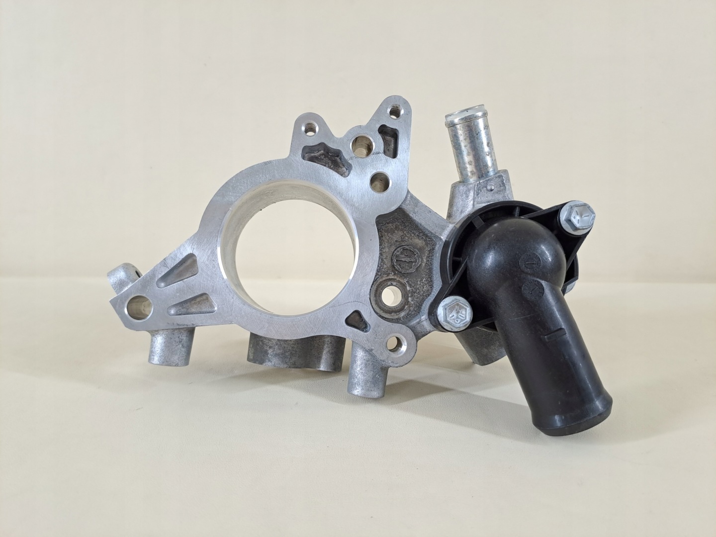 SUZUKI SX4 S-CROSS 18r LIFT 1.4T K14C abdeckung gehäuse des thermostats Thermostat Kühlmittelthermostat KRUCIEC