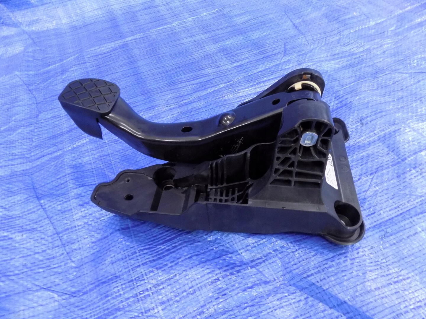 PEDAL Bremse VW POLO 2G 1,0B 17