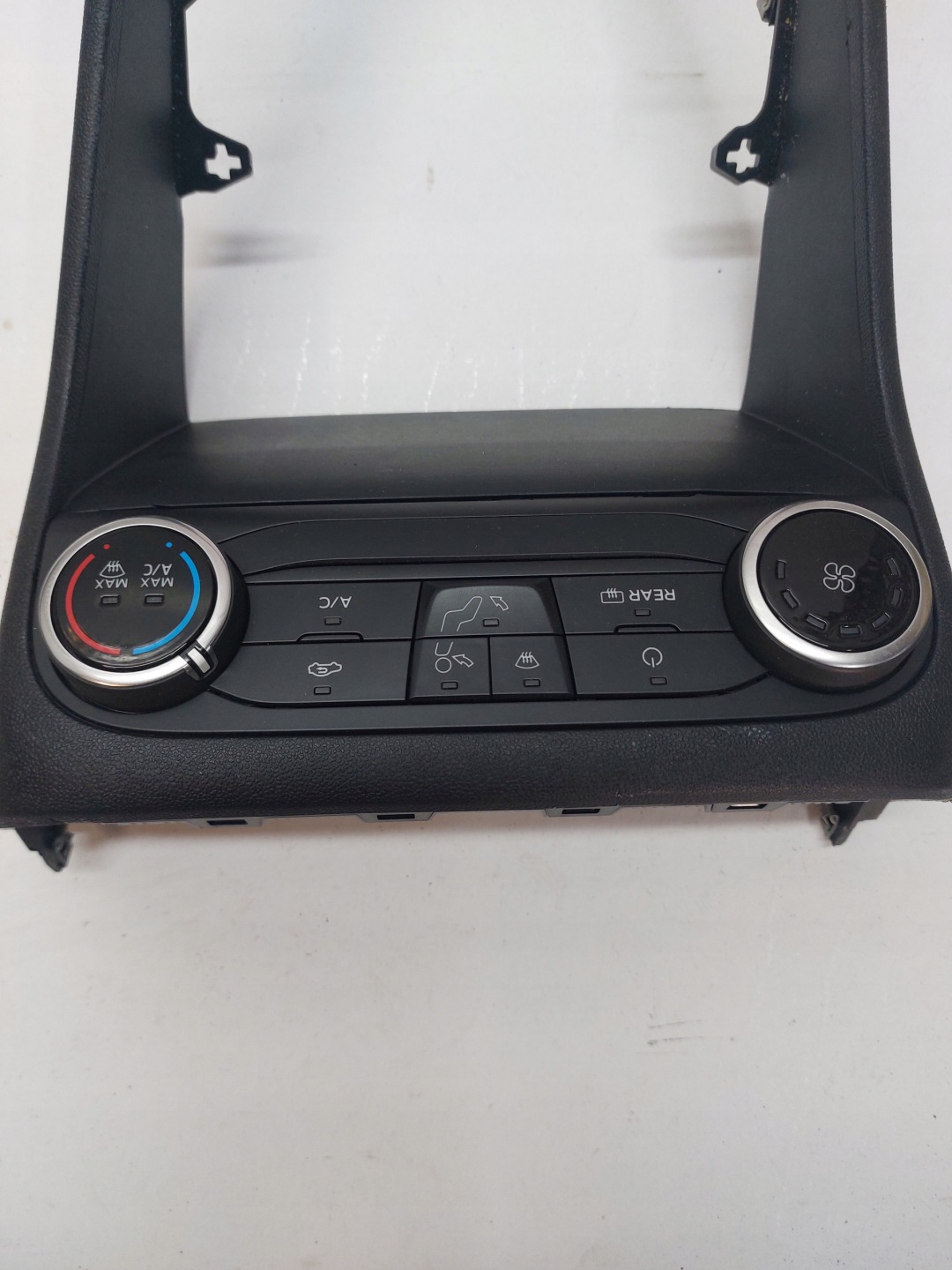 Unite commande clima FORD FIESTA MK8 J1BT-19980-BB