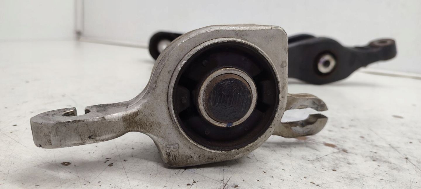 arm front front right Mercedes W164