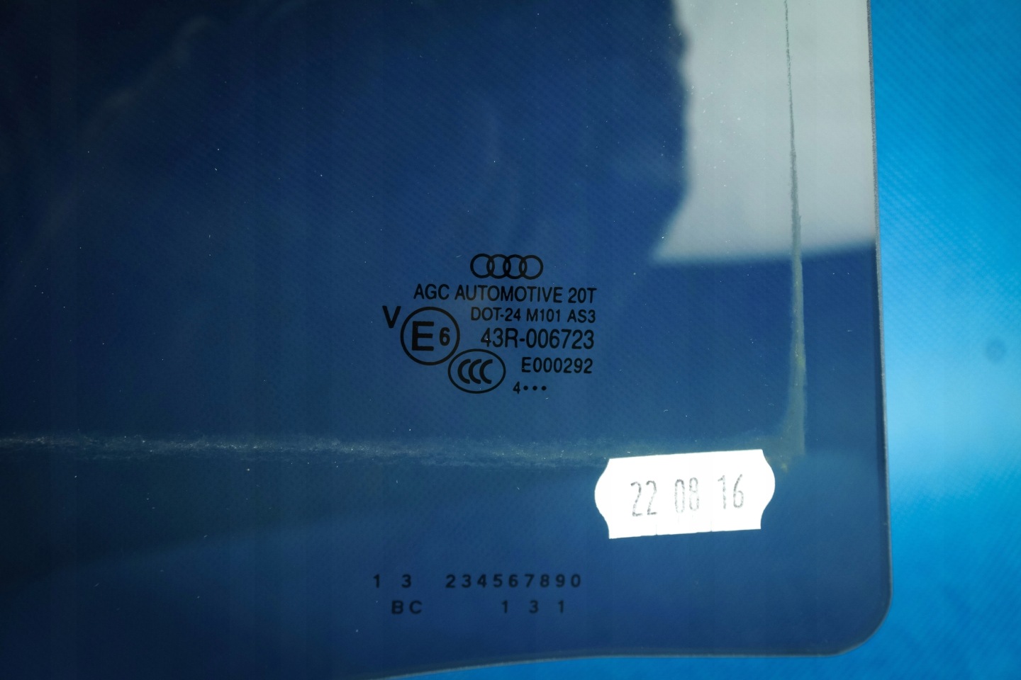 window door rear part right Audi Q5 8R 8R0845206G AS3