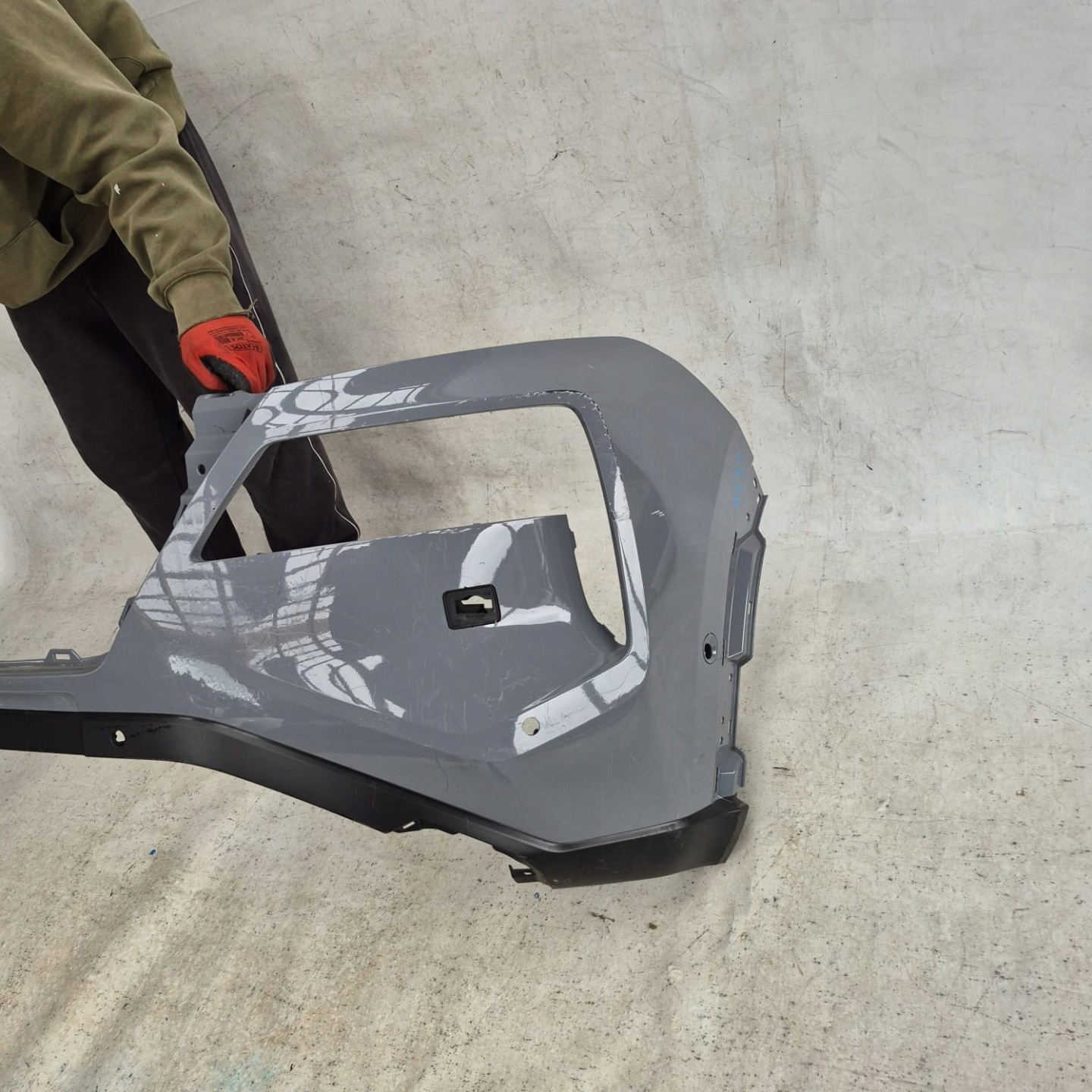 NISSAN X-TRAIL T33 IV 21- bumper front front SPR PDC
