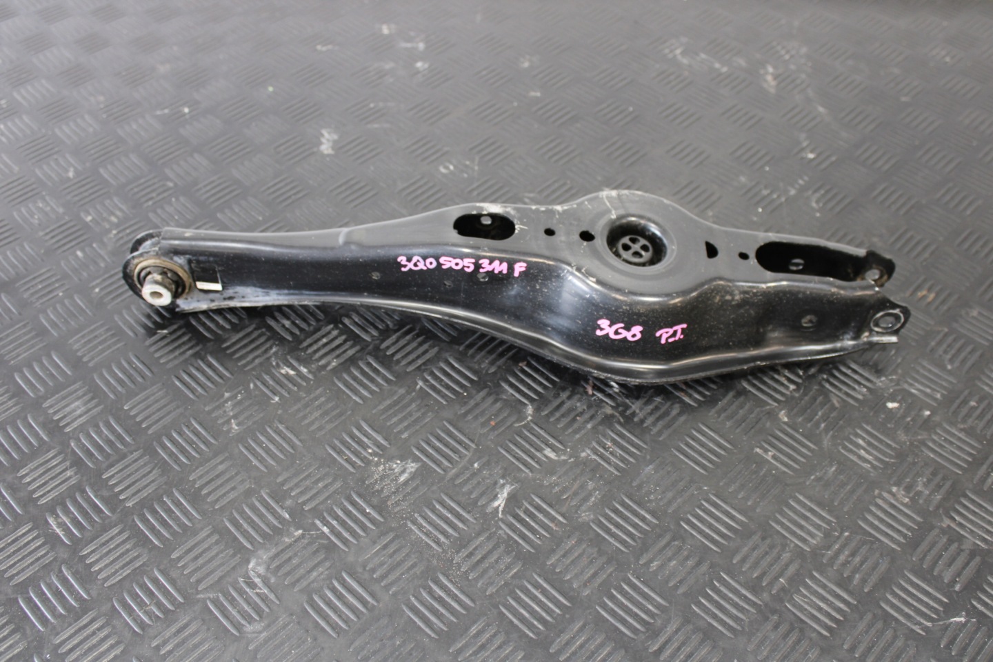 Querlenker rechts heck 3Q0505311F VW ARTEON 3G8
