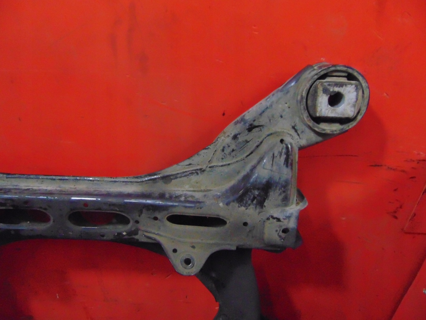 TOUAREG 7L 02- 3.0 TDI axle beam axle beam subframe front