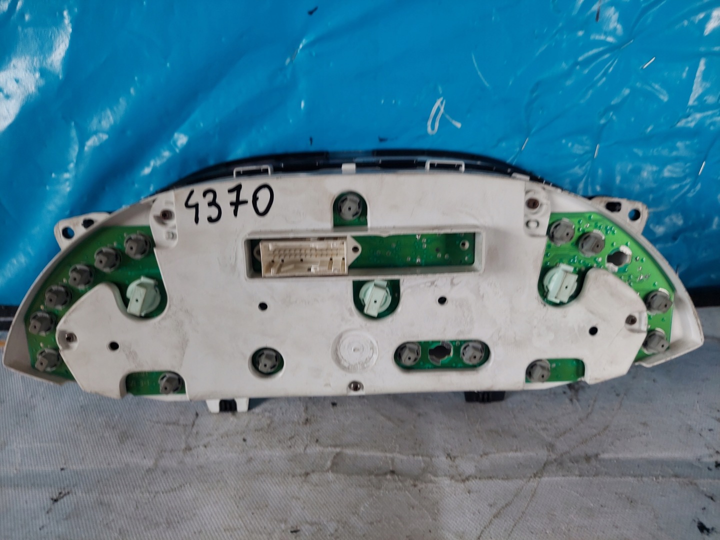 dials clock FOCUS MK and 1.4 B 98AB-10849CJ