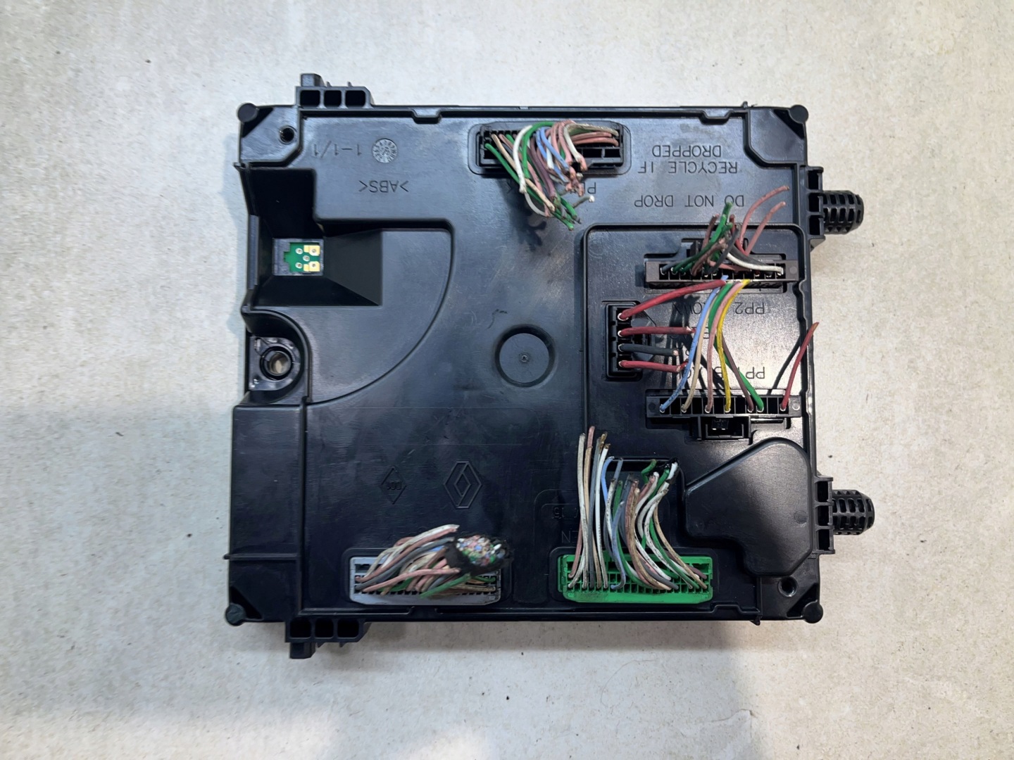 modulo BCM LAGUNA III 2.0 DCI A2C53297660 A2C5318652415