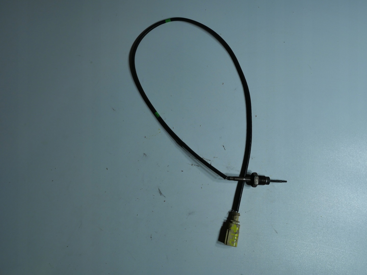 Sensor TEMPERATURY Gase VW SEAT SKODA 04L906088EG