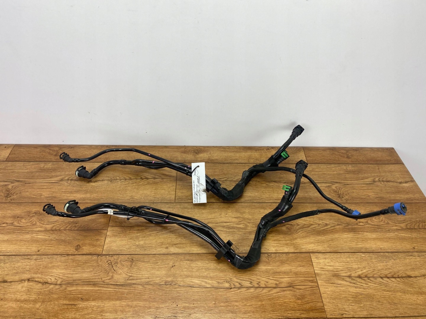 prijenos paliwowy filtera weglowego par goriva Dodge Challenger Charger 2015+