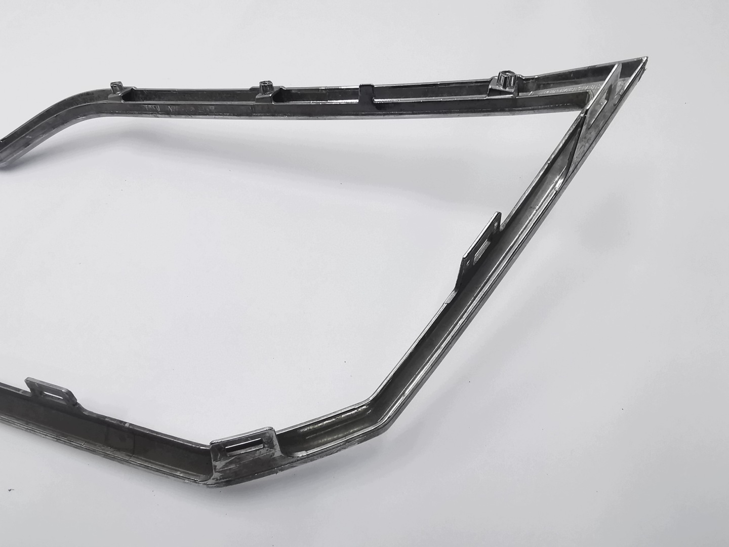 CHROM grill GRILLA frame SKODA SUPERB III 3V0853761