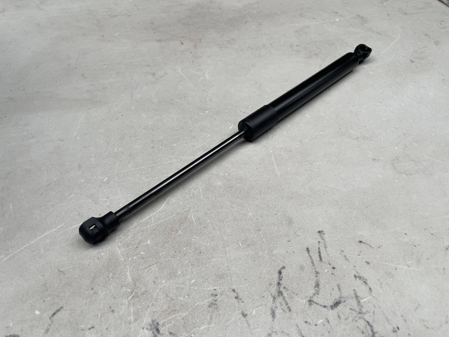 damper bonnet boot PEUGEOT 2008 and 9678317180 original @A
