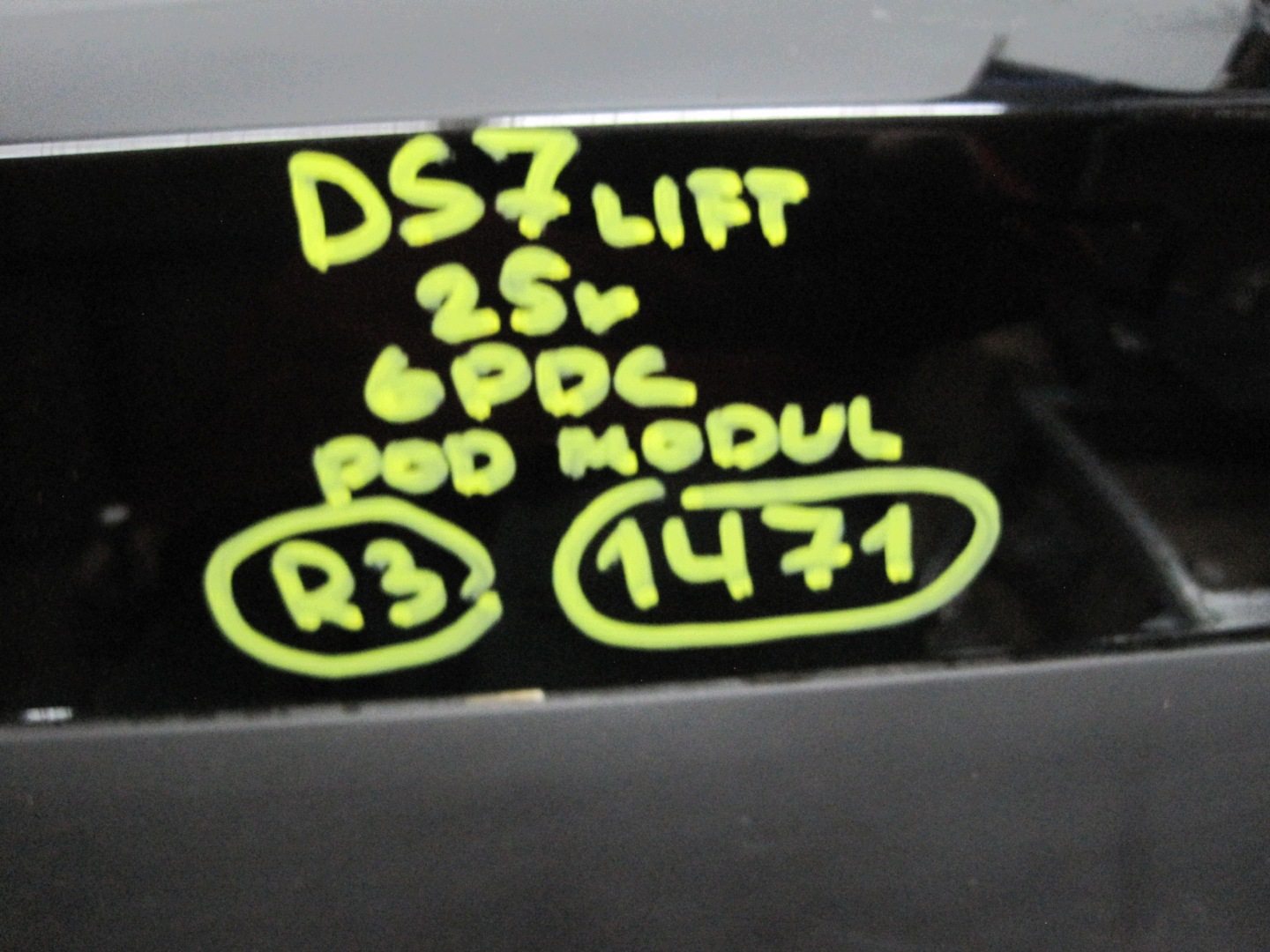 bumper rear part rear CITROEN DS7 25r 6 PDC LIFT below module