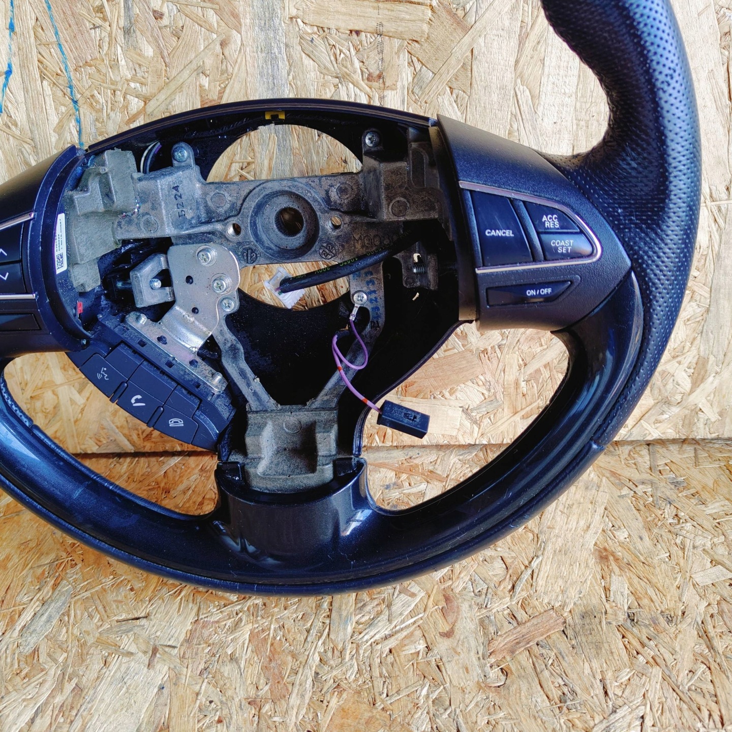 steering wheel, Citroen C4 Aircross 8701A879