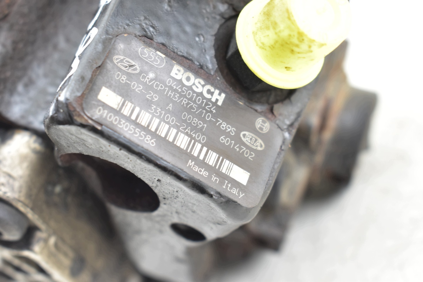 pompe d'injection KIA CEED et HYUNDAI i10 et 1.6 CRDI 33100-2A400