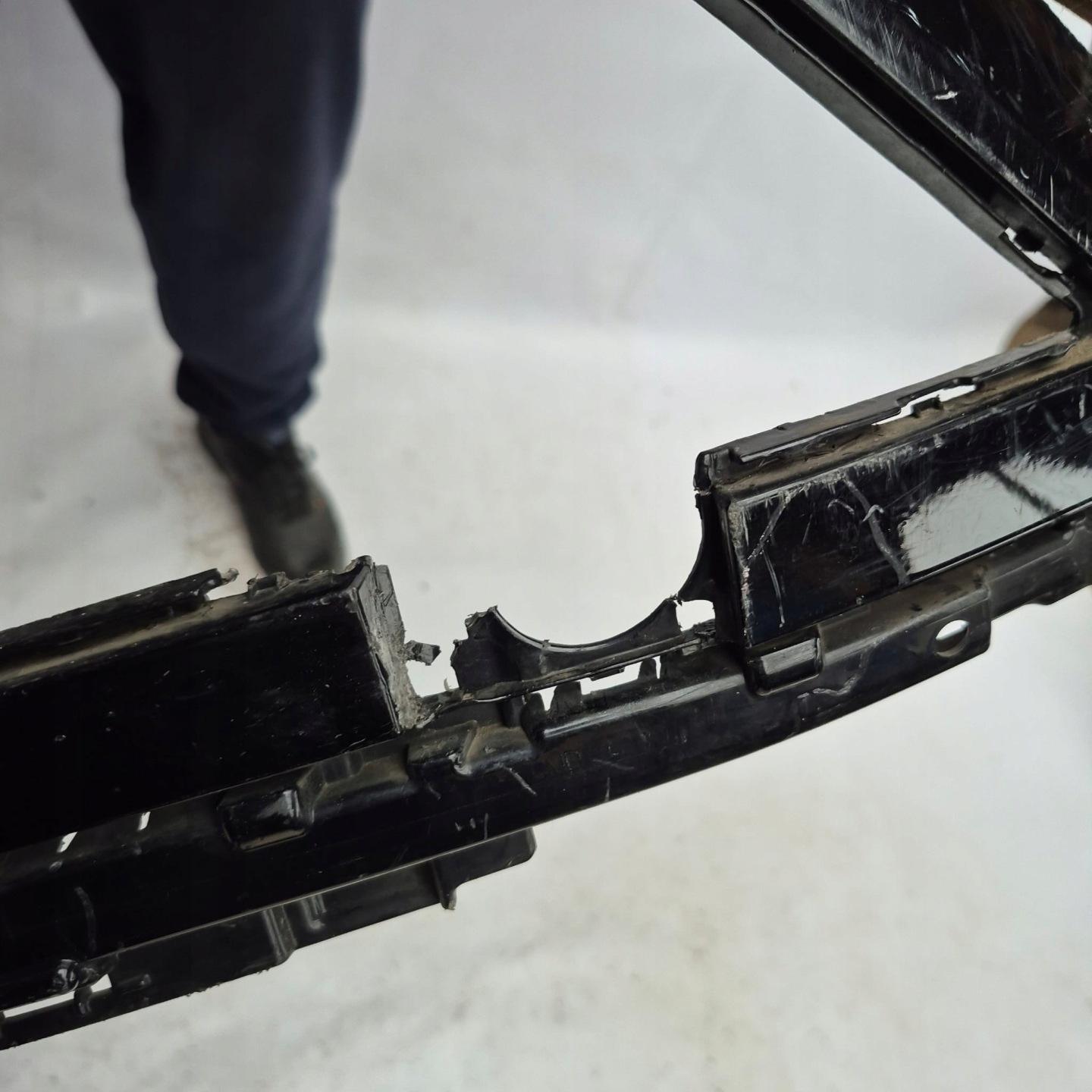 VW TOUAREG II 2 LIFT 14-18 bumper front front SPR PDC 7P6807221D