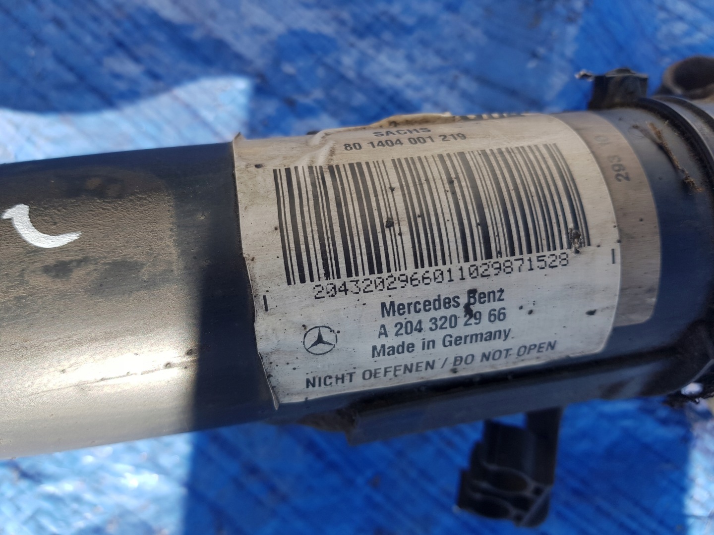 shock absorber front left right MERCEDES W204 2043202966