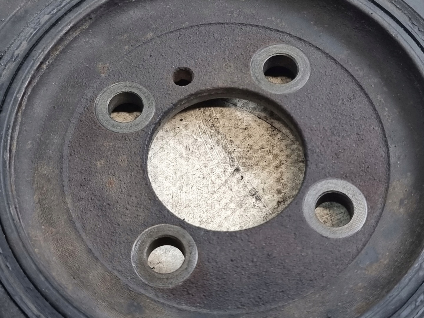pulley HYUNDAI TRAJET 2.0 CRDI