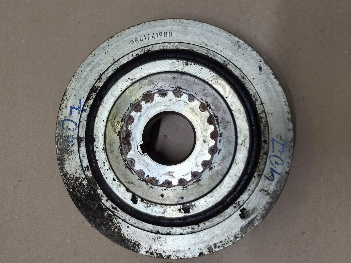 crank pulley CITROEN PEUGEOT 2.0 B. original
