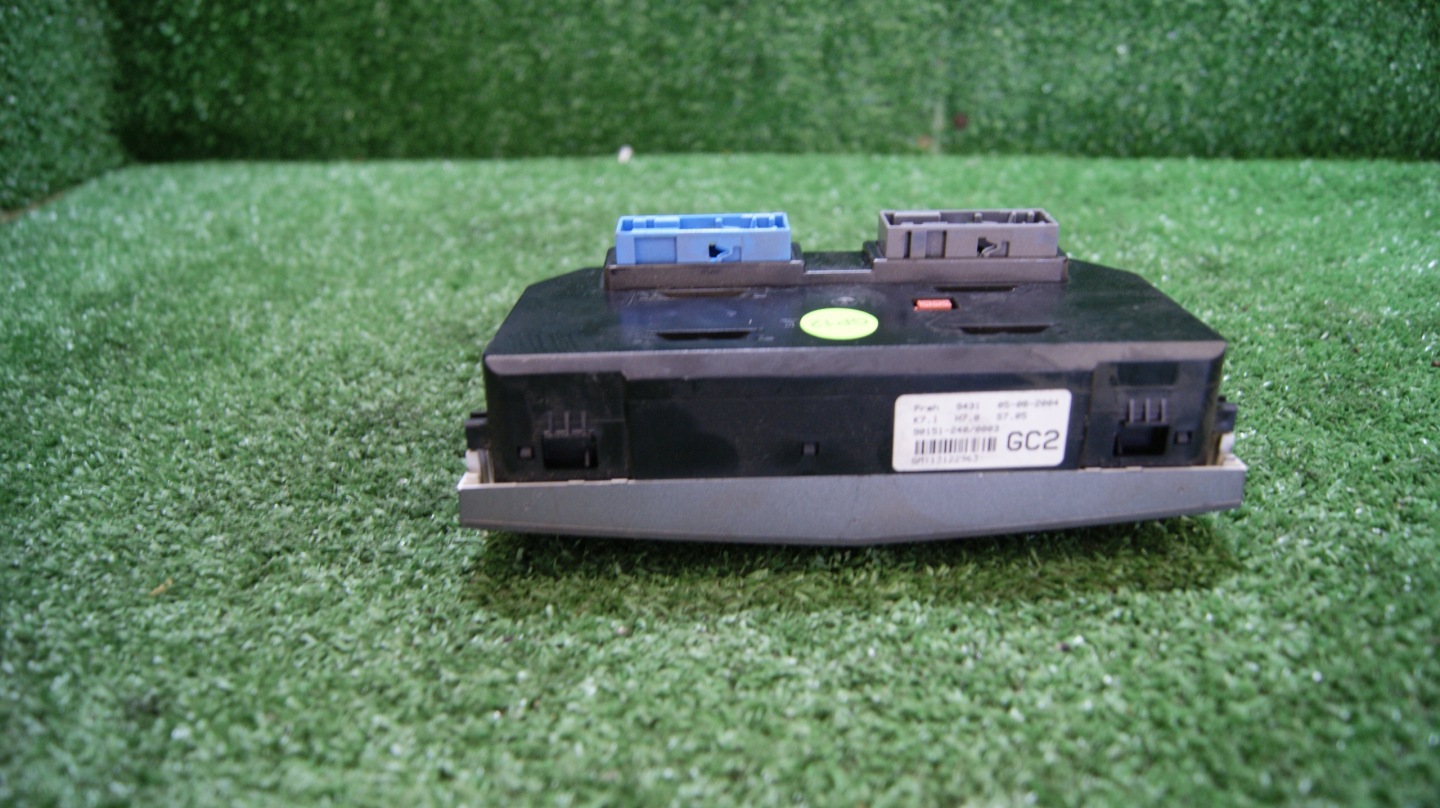 control panel air conditioning devices OPEL ASTRA H 90151-240/0003 13122963