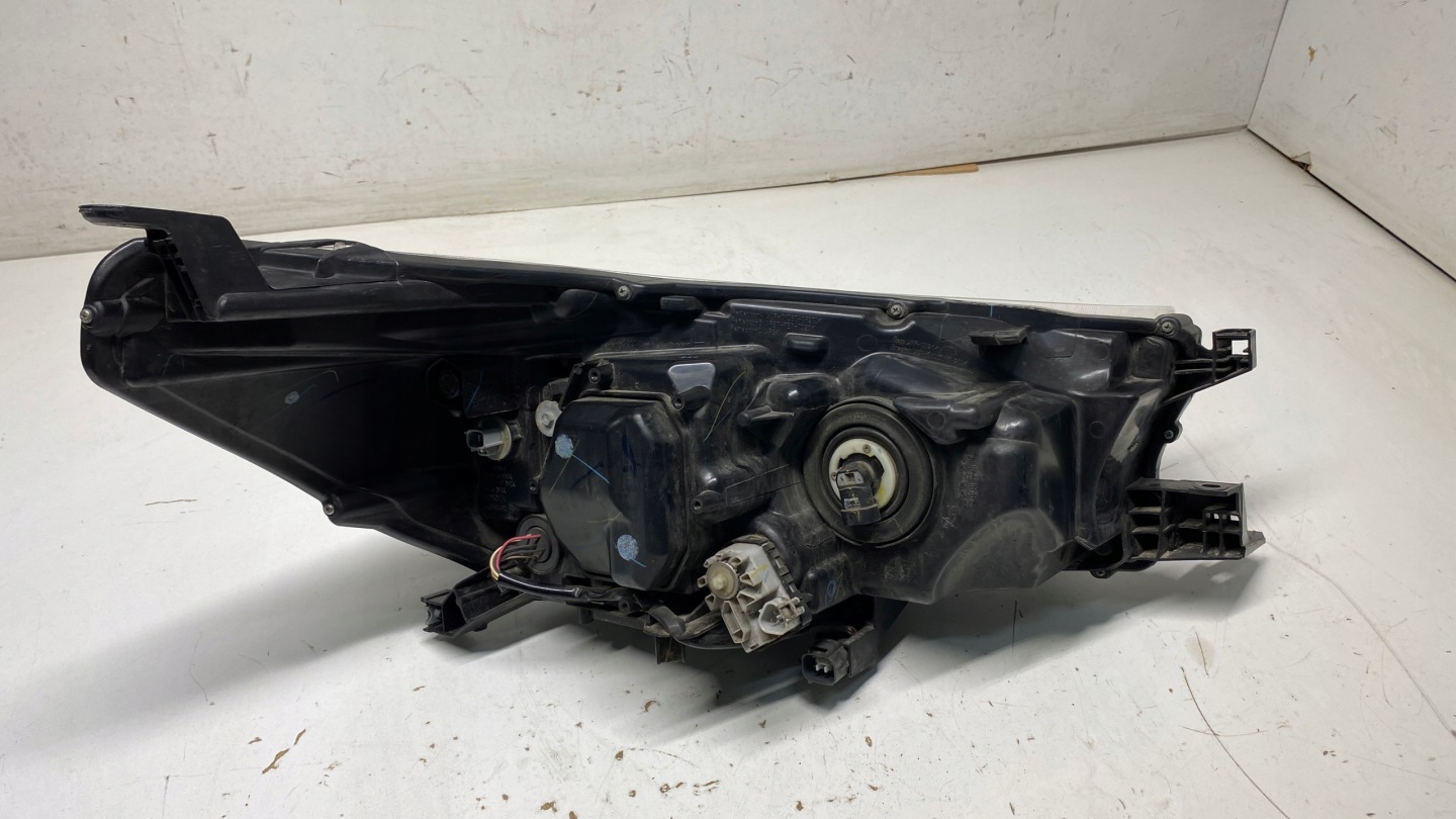 TOYOTA HILUX 8 VIII light LED front front LEAW left REFLEKTOR 15-19