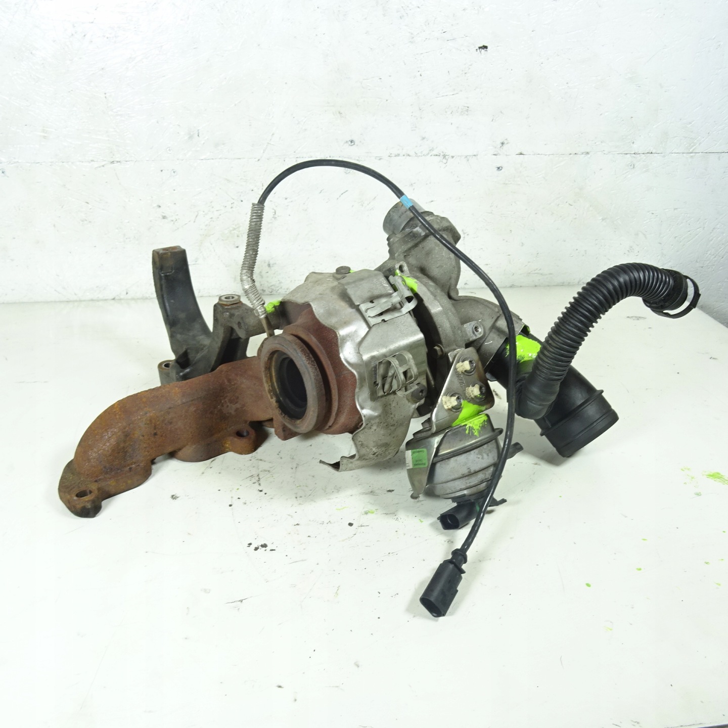 SKODA RAPID 1.6TDI turbo 04L253020C