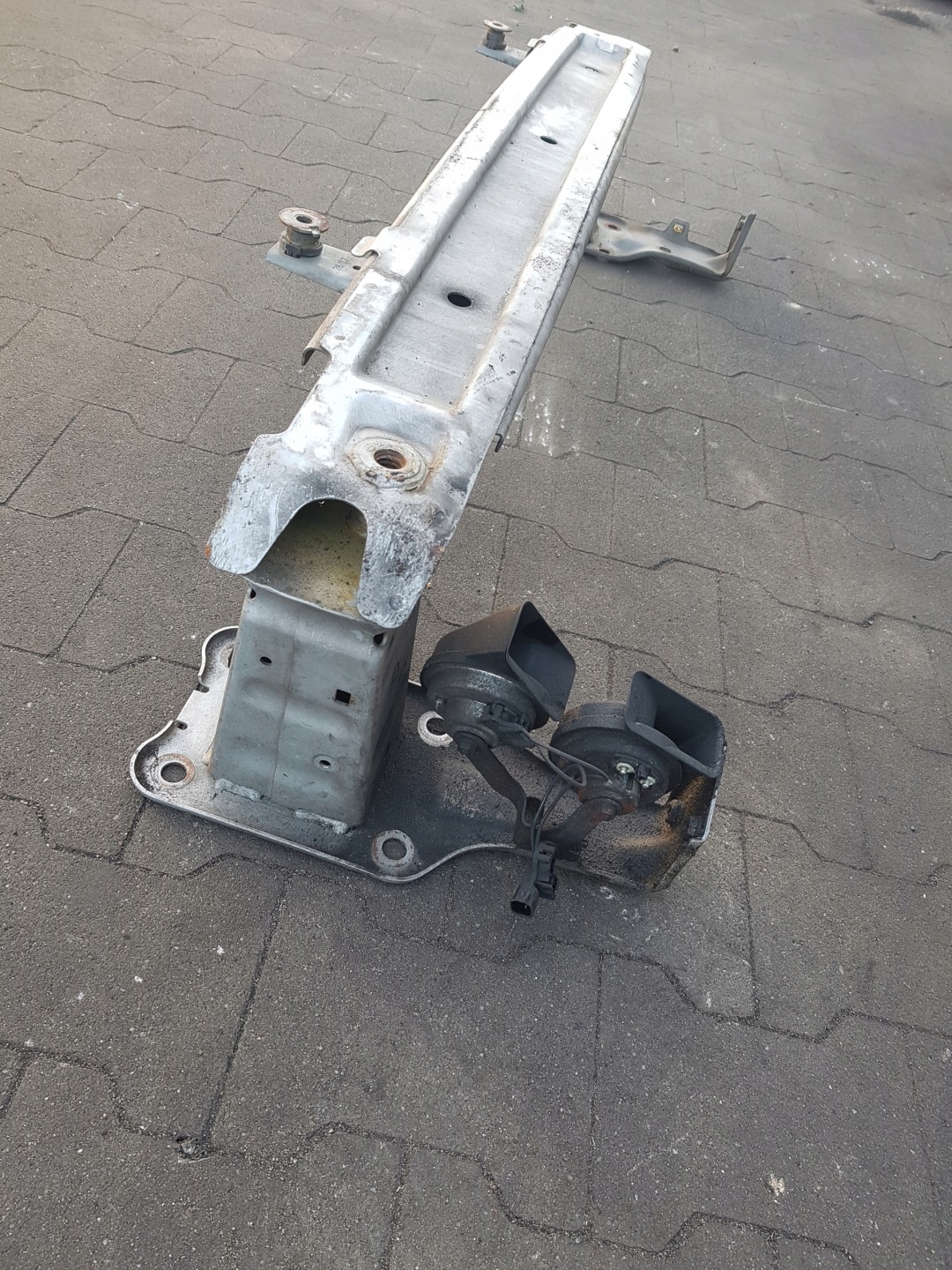 träger unter Frontstoßstange FORD S-MAX