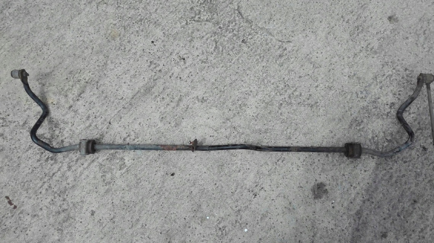 stabilisator hinterachse heck W211 3.2 E-KLASA