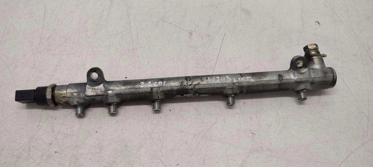 injection ramp Mercedes W203 2,2 CDI