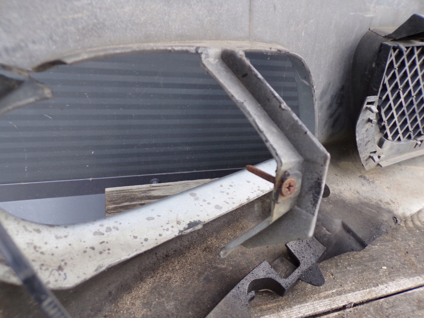 front bumper front BMW E46 LIFT m-packet colour TITANSILBER METALIC OPIS