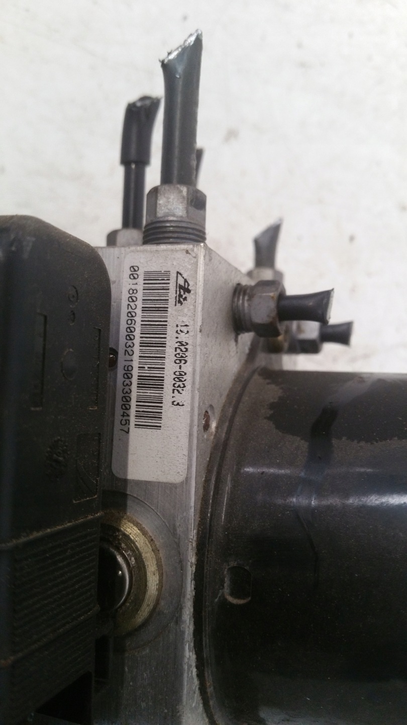 Pumpa ABS 3M512C405AD Mazda 3