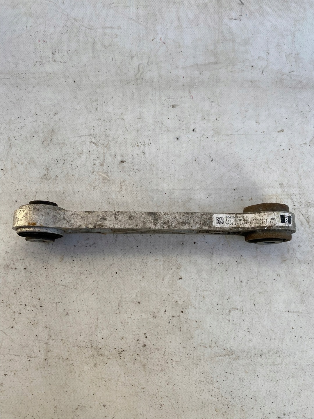TESLA MODEL S Querlenker hinten rechts 1043964-00-C