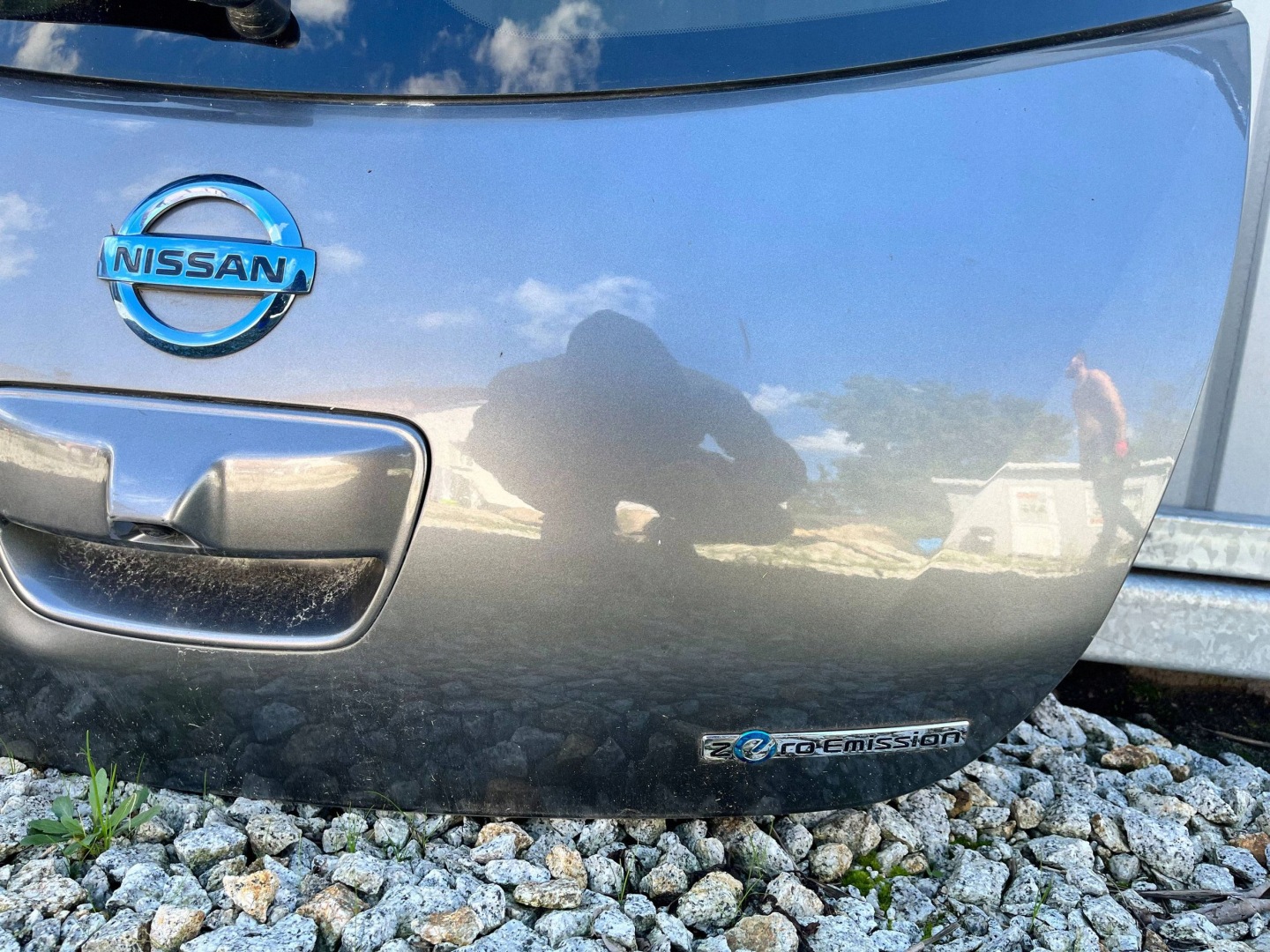 trunk door boot complete NISSAN LEAF and (ZE0) @M