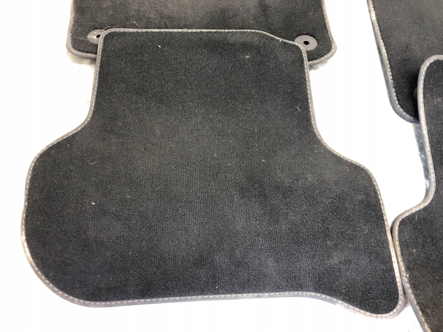 mats WELUR KOMPLET VW GOLF VI plus 5M1863011F