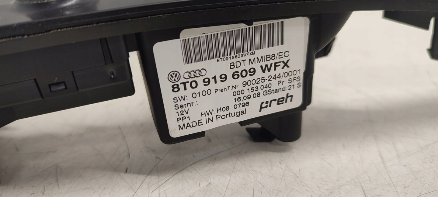 Radio Bildschirm, panel Audi A4 B8