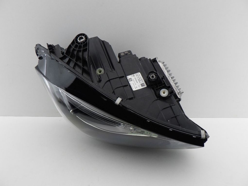 MERCEDES C KLASA 206 W206 FULL LED DIGITAL LIGHT KPL light right